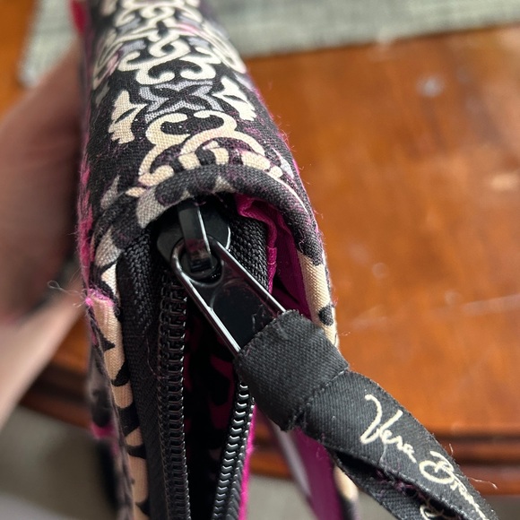 Vera Bradley Turn Lock Wallet Canterbury Magenta Quilted Zip Around Wallet - Picture 10 of 17